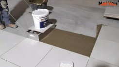 NetYou VII - device for fast and equal application of adhesive on the floor