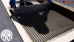 NetYou III – ein Gerät zum schnellen und gleichmäßigen Auftragen von Kleber auf den Boden