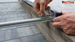 Kit pour une application rapide et uniforme de colle sur carreaux de céramique, largeur maximale 120 cm